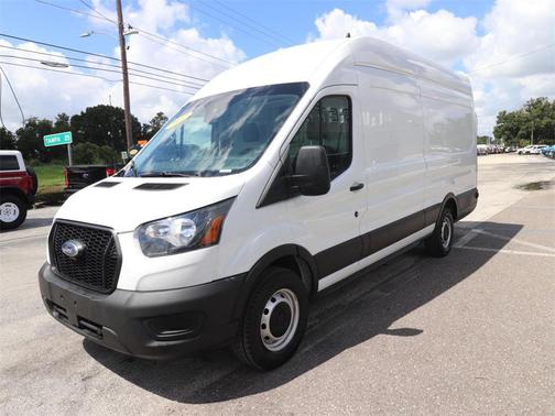 2022 Ford Transit-250 Base