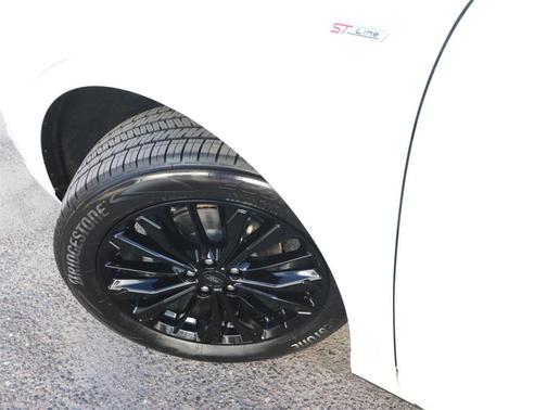 2026 Ford Escape ST-Line Elite