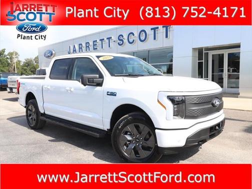 2025 Ford F-150 Lightning Flash