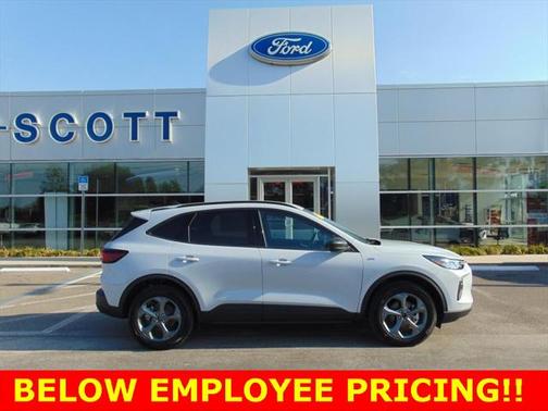 2025 Ford Escape ST-Line