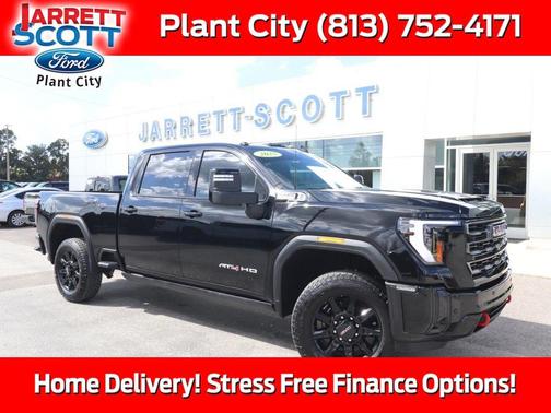 2025 GMC Sierra 2500 AT4