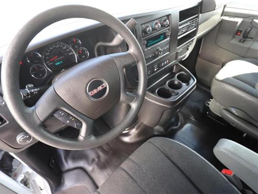 2023 GMC Savana 2500 Work Van