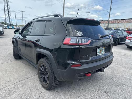 2021 Jeep Cherokee Trailhawk