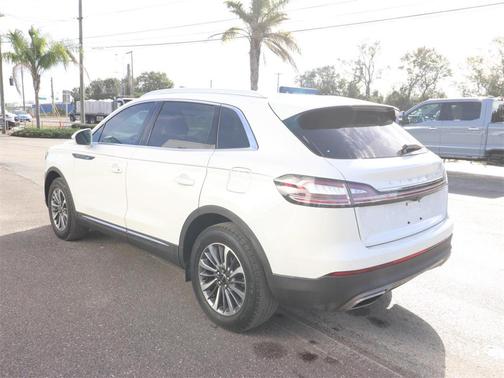 2021 Lincoln Nautilus Standard