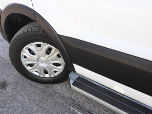 Oxford White 2024 Ford Transit-250 Base