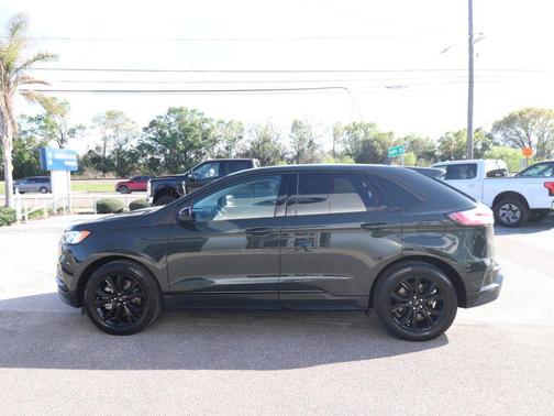 2024 Ford Edge SE