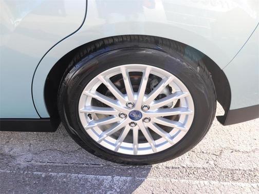 2013 Ford C-Max Hybrid SEL