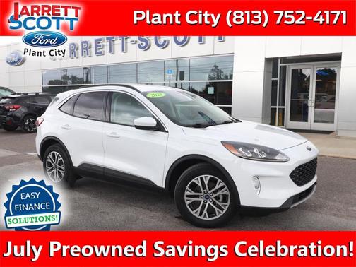 Oxford White 2022 Ford Escape SEL