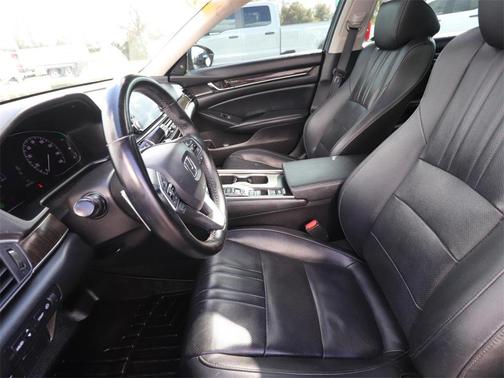 2021 Honda Accord Hybrid Touring