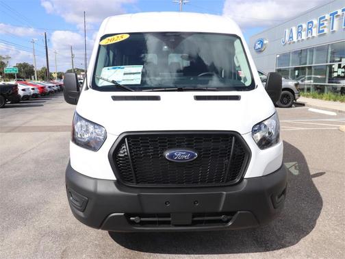 2025 Ford Transit-350 XL