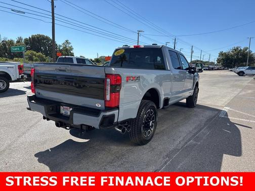 2025 Ford F-250 Platinum