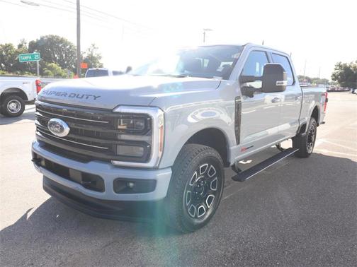 2025 Ford F-250 Platinum