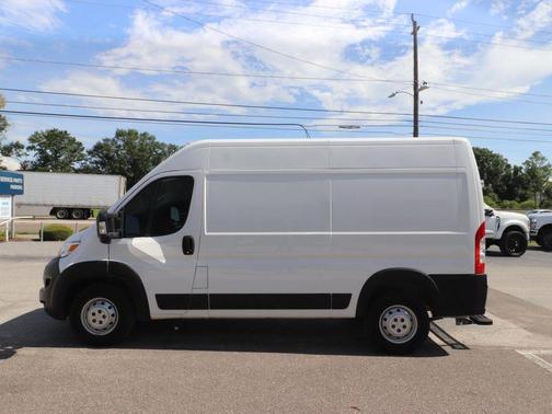 Bright White Clearcoat 2023 RAM ProMaster 1500 Base