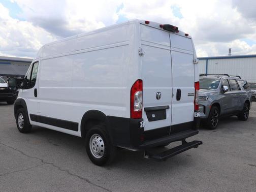 Bright White Clearcoat 2023 RAM ProMaster 1500 Base