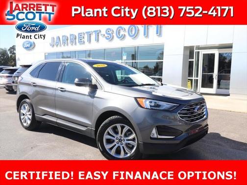 2022 Ford Edge Titanium