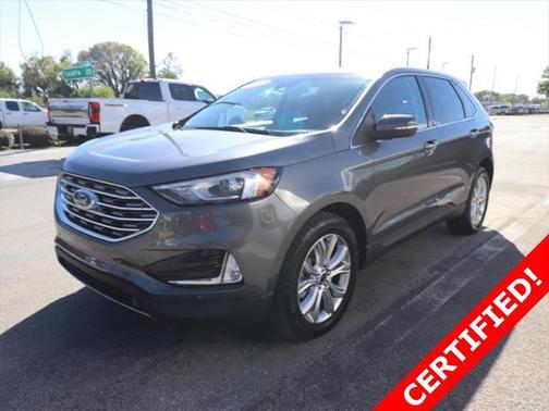 2022 Ford Edge Titanium