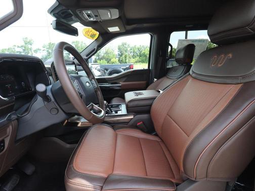 Star White Metallic Tri-Coat 2026 Ford F-150 King Ranch
