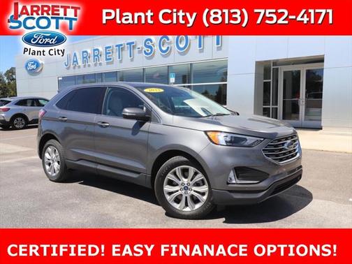 2022 Ford Edge Titanium