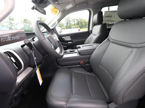 Glacier Gray Metallic Tri-Coat 2026 Ford Expedition Active
