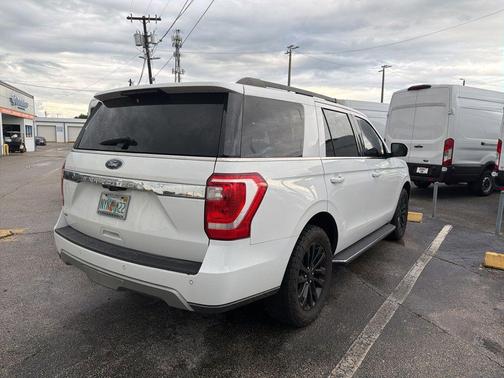 Oxford White 2020 Ford Expedition XLT
