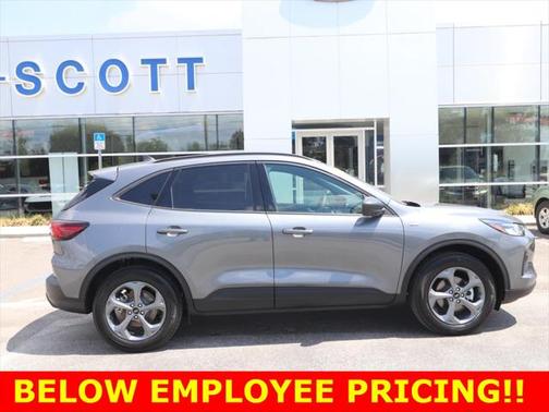 2025 Ford Escape ST-Line