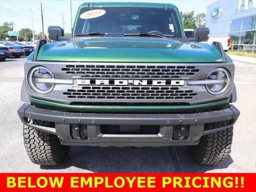 2025 Ford Bronco Badlands