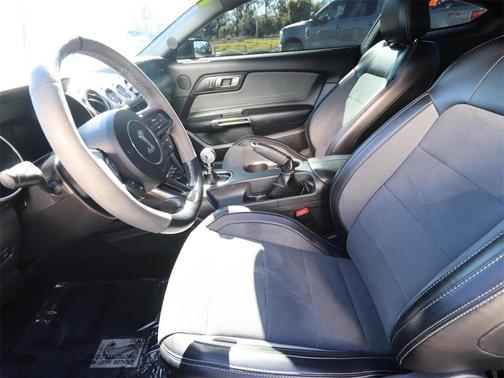 2019 Ford Shelby GT350 Base