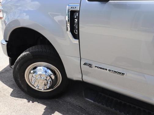 2022 Ford F-350 XLT