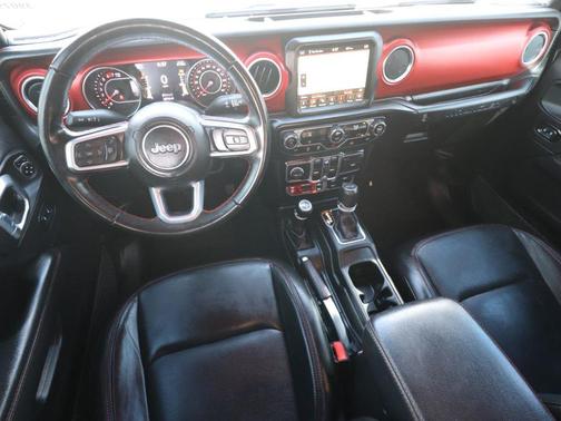 Black Clearcoat 2022 Jeep Wrangler Unlimited Rubicon