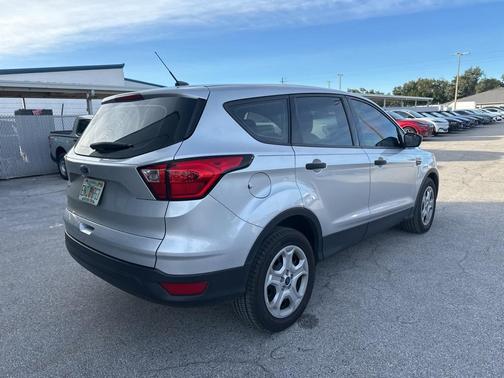 2019 Ford Escape S