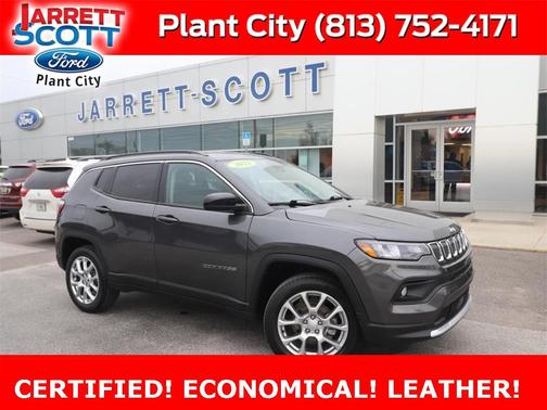 2022 Jeep Compass Latitude Lux