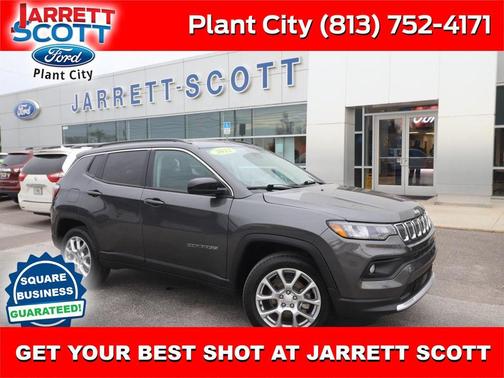 2022 Jeep Compass Latitude Lux