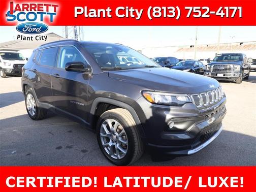 2022 Jeep Compass Latitude Lux