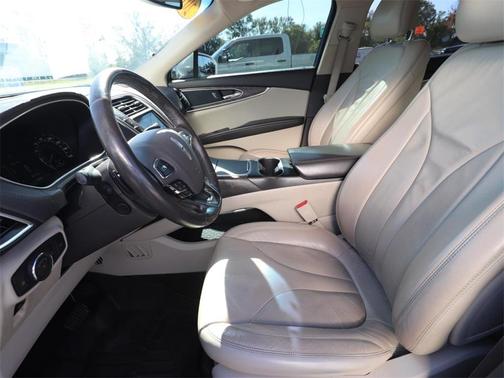 2017 Lincoln MKX Select