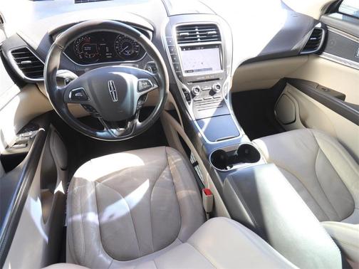 2017 Lincoln MKX Select