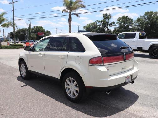 White Chocolate Tri-Coat 2007 Lincoln MKX Base