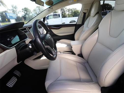 2017 Tesla Model X P100D