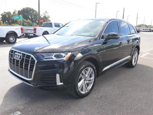 2021 Audi Q7 45 Premium