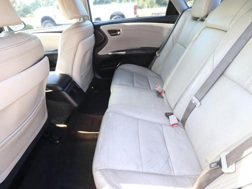 Magnetic Gray Metallic 2013 Toyota Avalon XLE