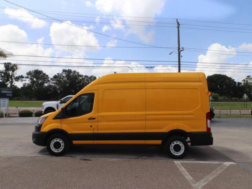 School Bus Yellow 2021 Ford Transit-250 Base