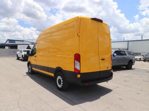 School Bus Yellow 2021 Ford Transit-250 Base