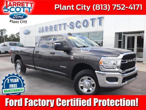 Granite Crystal Metallic Clearcoat 2024 RAM 3500 Tradesman Crew Cab 4x4 8' Box