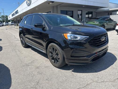 Agate Black Metallic 2023 Ford Edge SE