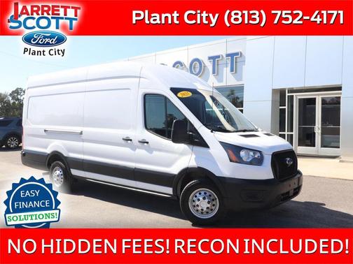 Oxford White 2025 Ford Transit-250 Base