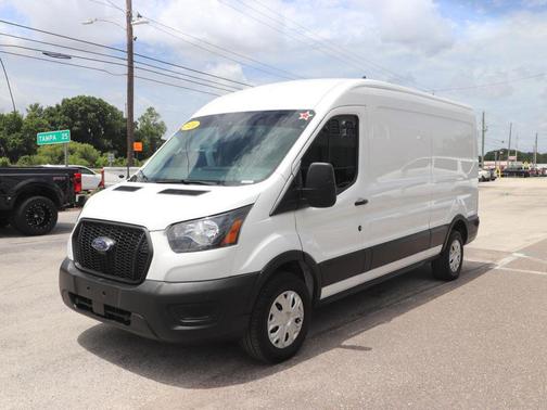 Oxford White 2024 Ford Transit-250 Base