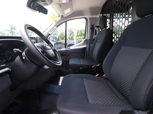 Oxford White 2025 Ford Transit-250 Base
