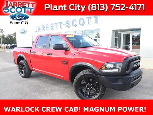 2024 RAM 1500 Classic Warlock Crew Cab 4x2 5'7' Box
