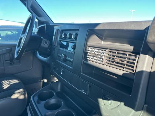 2024 GMC Savana 2500 Work Van