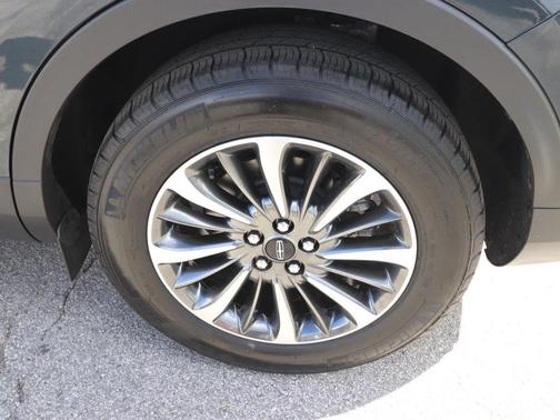 Flight Blue Metallic Clearcoat 2022 Lincoln Nautilus Standard