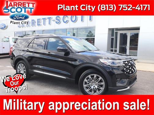 Agate Black Metallic 2026 Ford Explorer Platinum